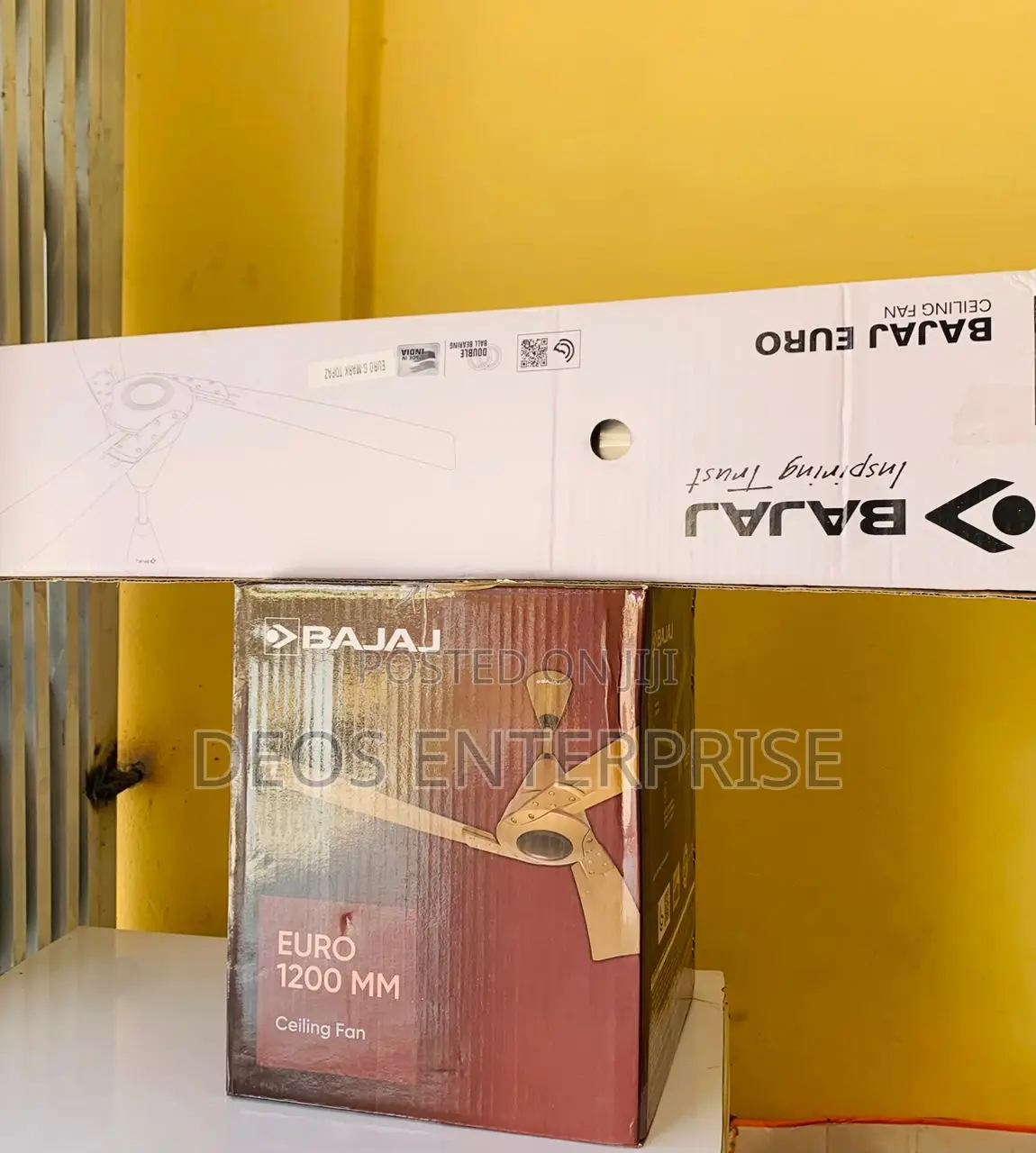 Bajaj Euro High-Quality Motor: Ensures Smooth and Quiet Operation