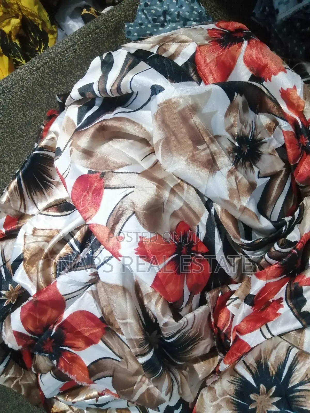 Quality Vintage Fabrics Available at Wholesale and Retail Prices.