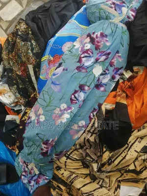 Quality Vintage Fabrics Available at Wholesale and Retail Prices.