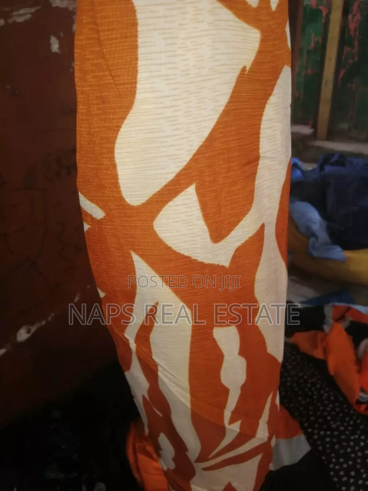 Quality Vintage Fabrics Available at Wholesale and Retail Prices.