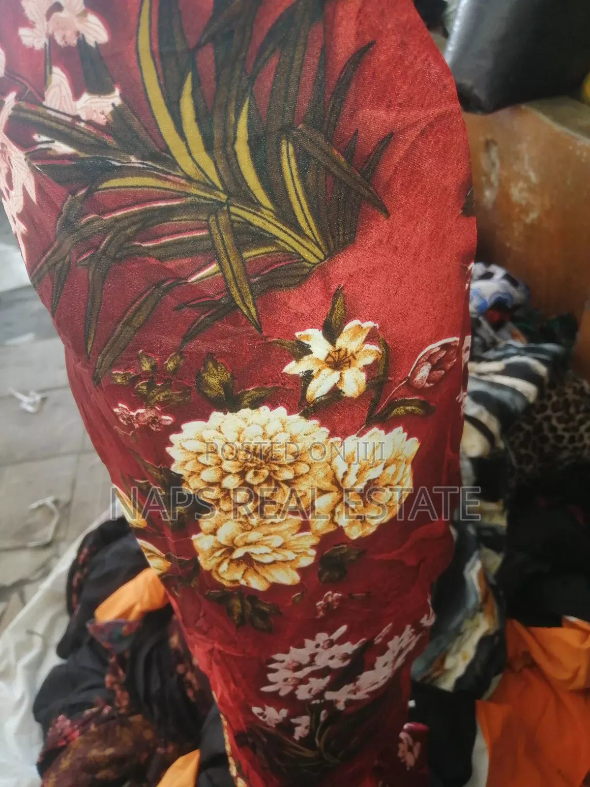 Quality Vintage Fabrics Available at Wholesale and Retail Prices.