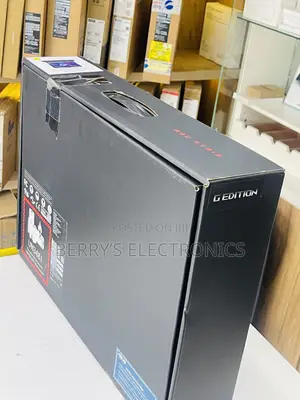New Laptop Asus ROG Strix G17 16GB AMD Ryzen 9 SSD 1T