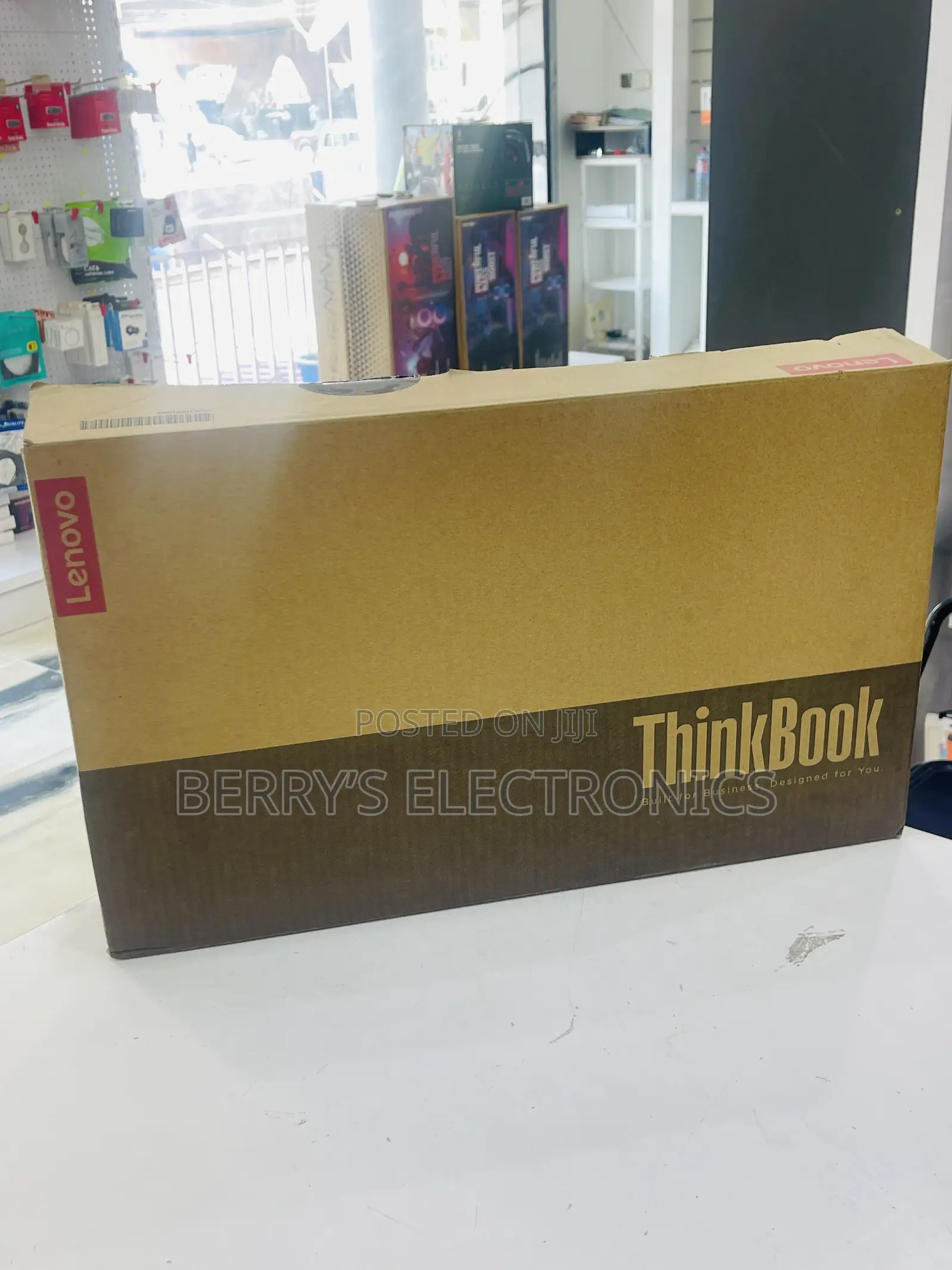 New Laptop Lenovo ThinkBook 15 8GB AMD Ryzen 7 SSD 512GB