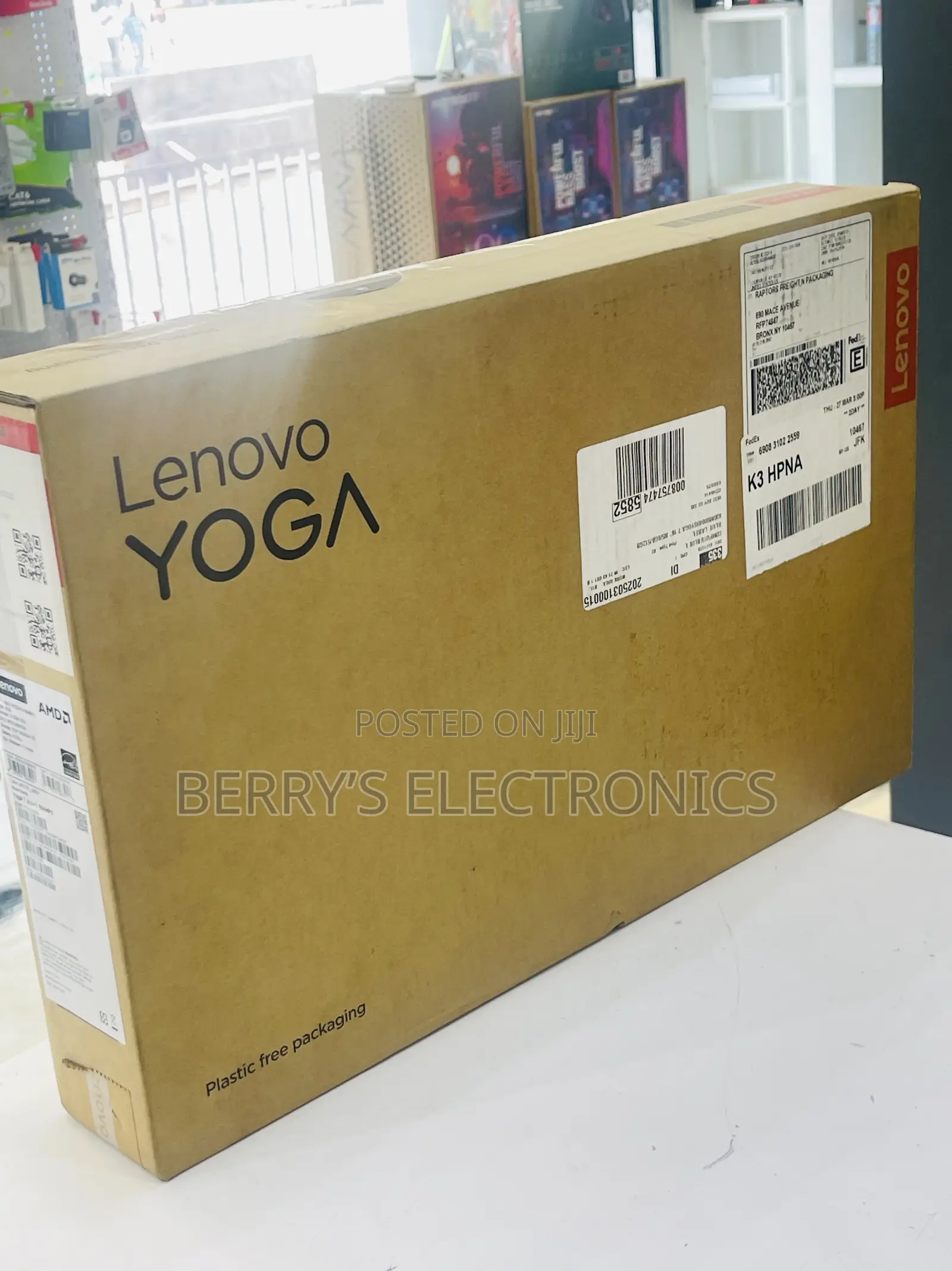 New Laptop Lenovo Yoga 7i 8GB AMD Ryzen 5 SSD 512GB