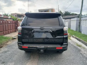 Toyota 4-Runner Limited 2021 Black