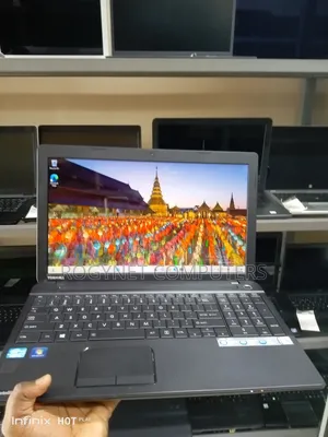 Laptop Toshiba Satellite C55 8GB Intel Core i3 HDD 500GB