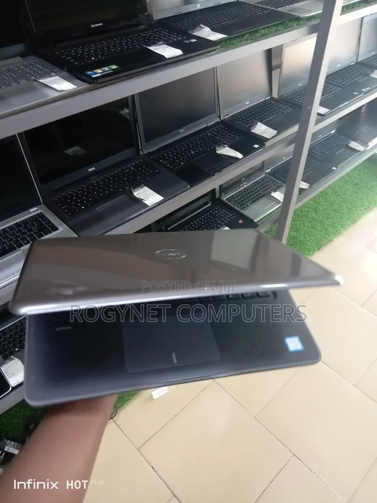 Laptop Dell Latitude 3380 8GB Intel Core i3 HDD 500GB