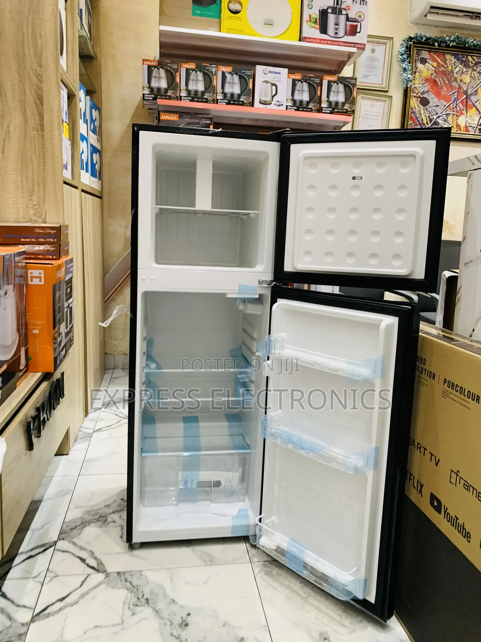 Available Now at Store Black Pf-216 126l Double Door Fridge Pearl