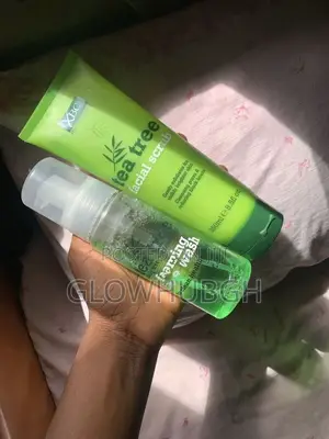 Tea Tree Foam Wash and Tea Tree Scrub
