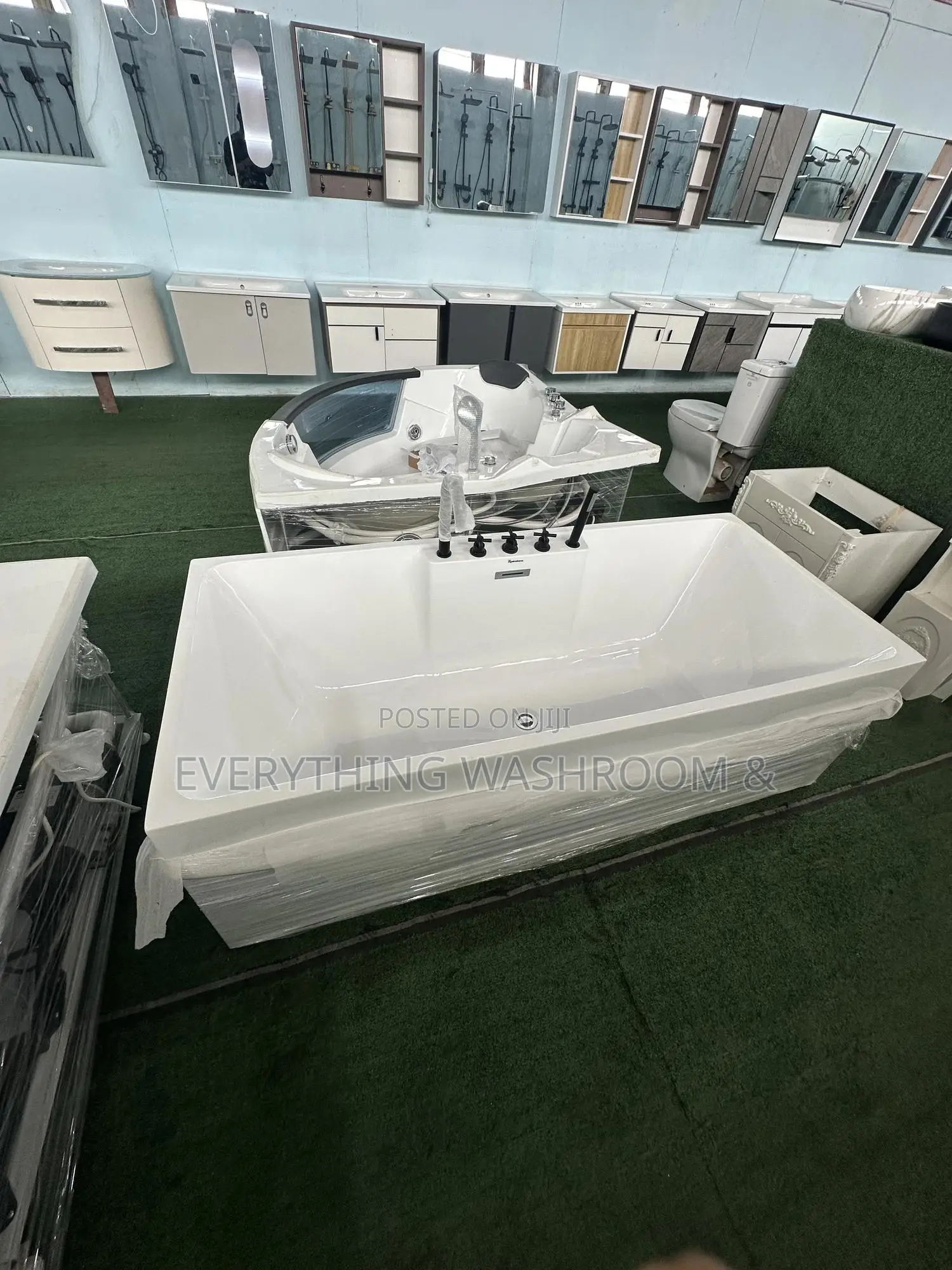 Luxury Indoor Jacuzzi Hot Tub 170cm Spa Bath