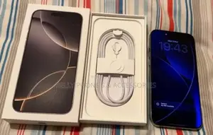 New Apple iPhone 16 Pro Max 256 GB Gold
