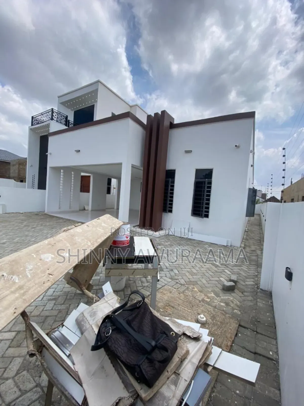 3bdrm House in East Legon Hills, Ashaley Botwe for sale