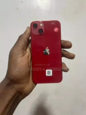 Apple iPhone 13 256 GB Red