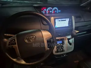 Toyota Voxy 2012 Gray