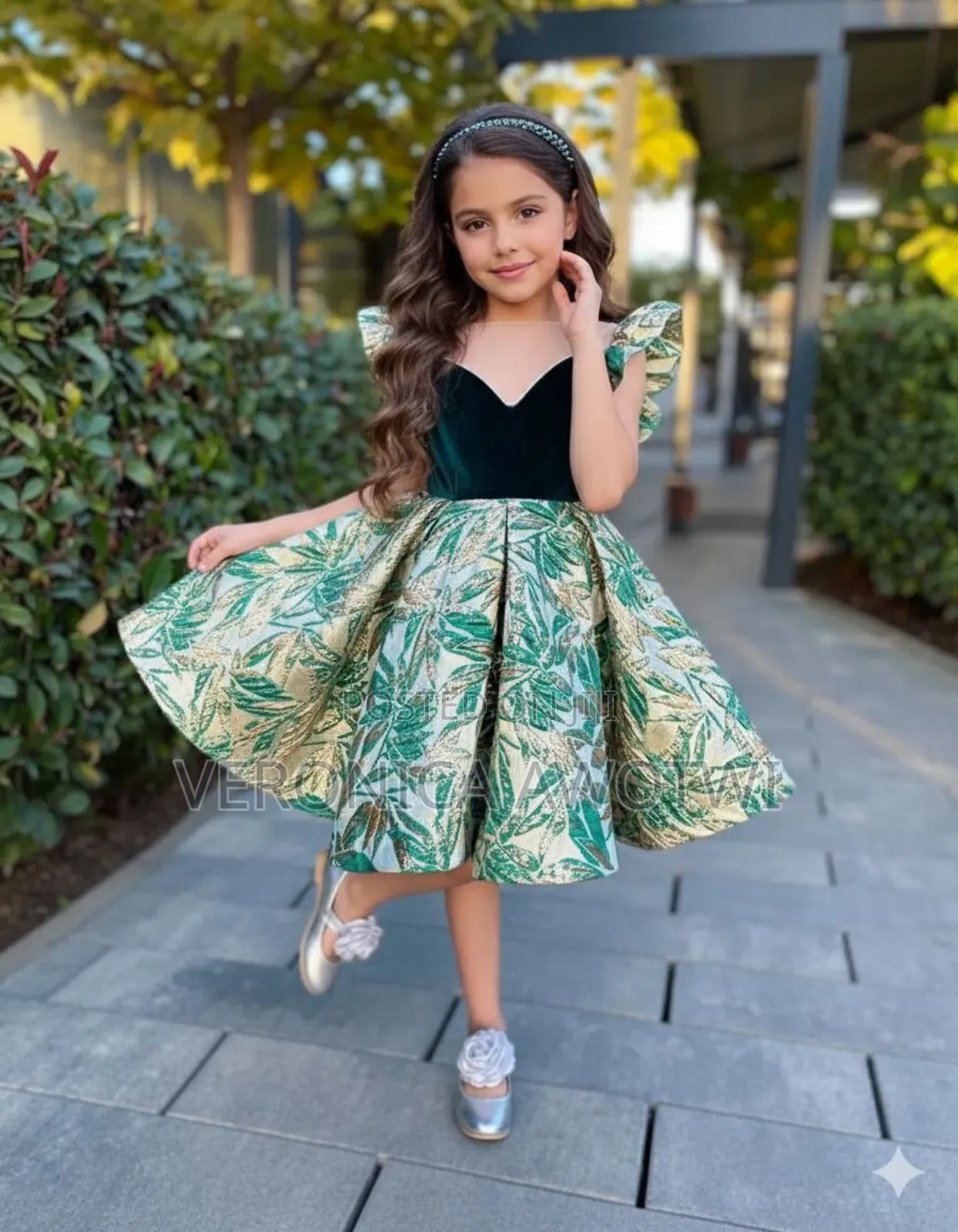 Beautiful Christmas Dress With a Crown