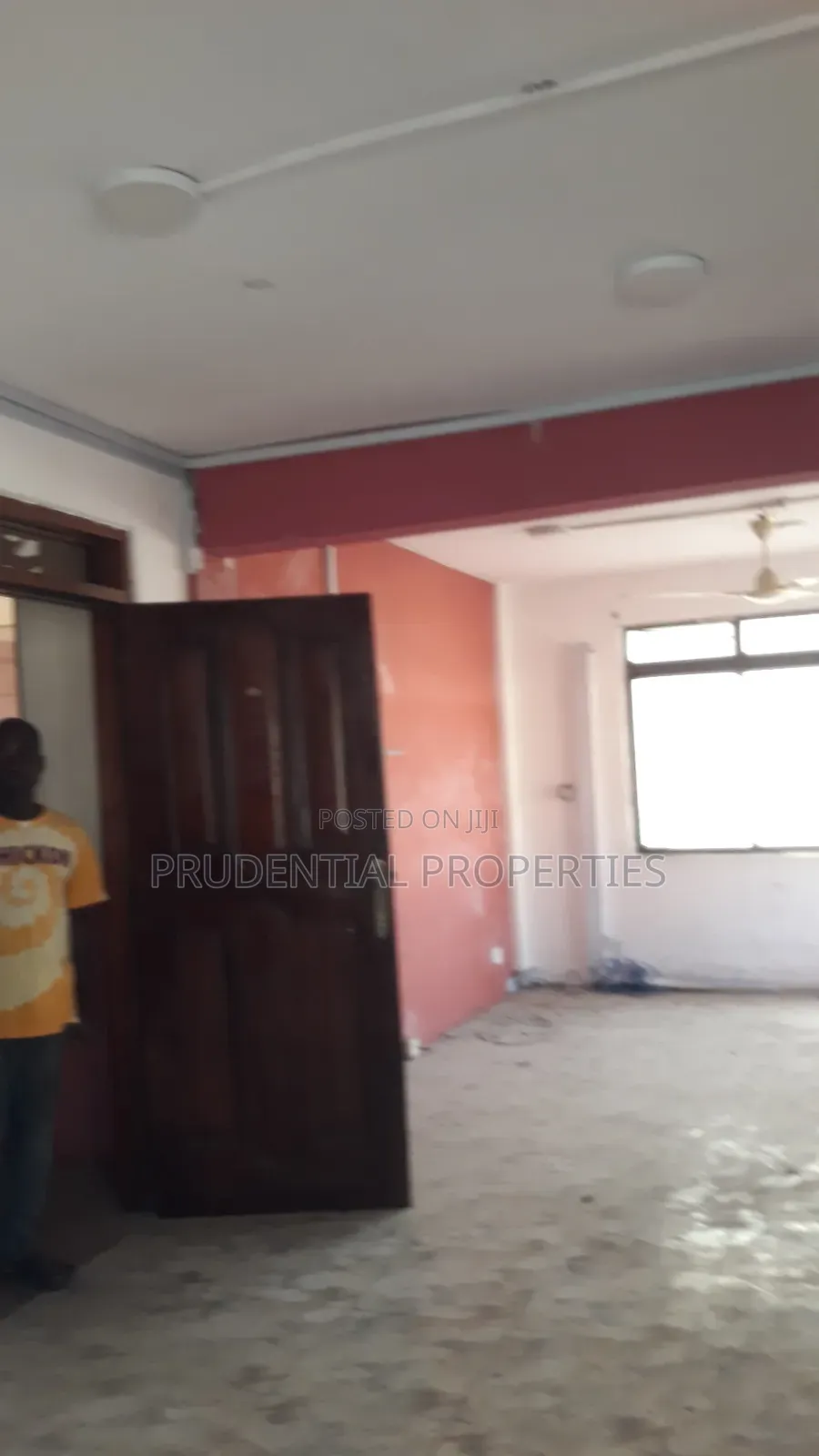Office Space for Rent at Kokomlemle