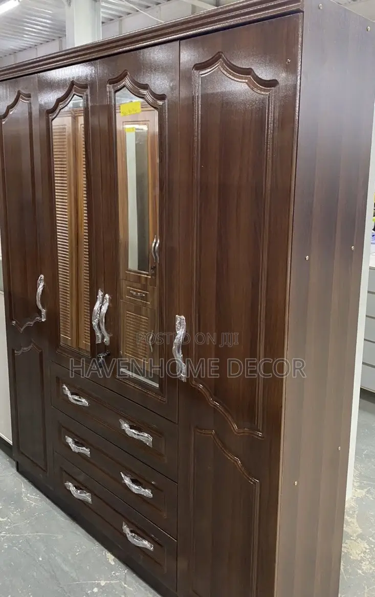 4 Doors Wardrobe for Sale