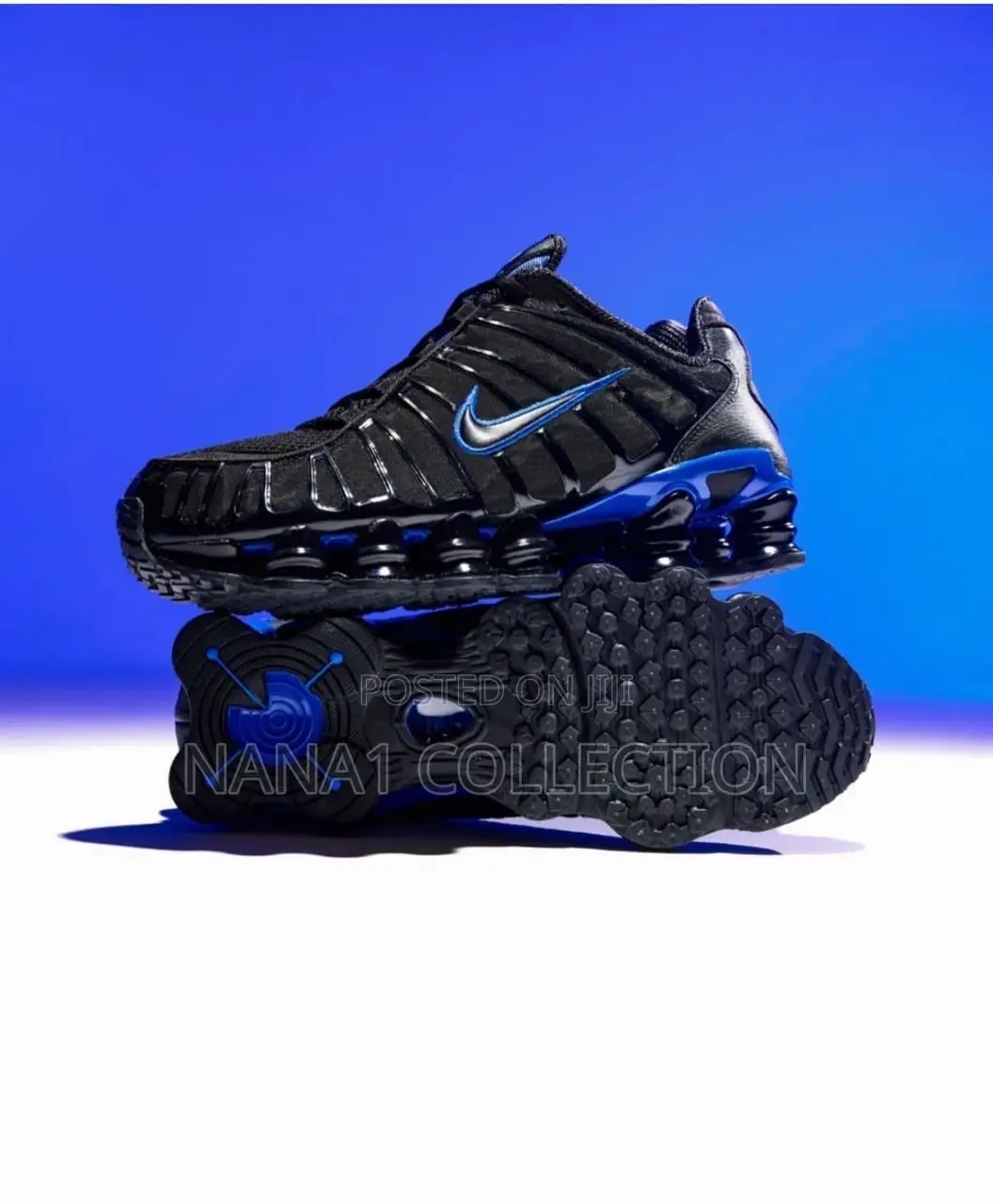 Nike—Shox Bkack Blue Sneakers