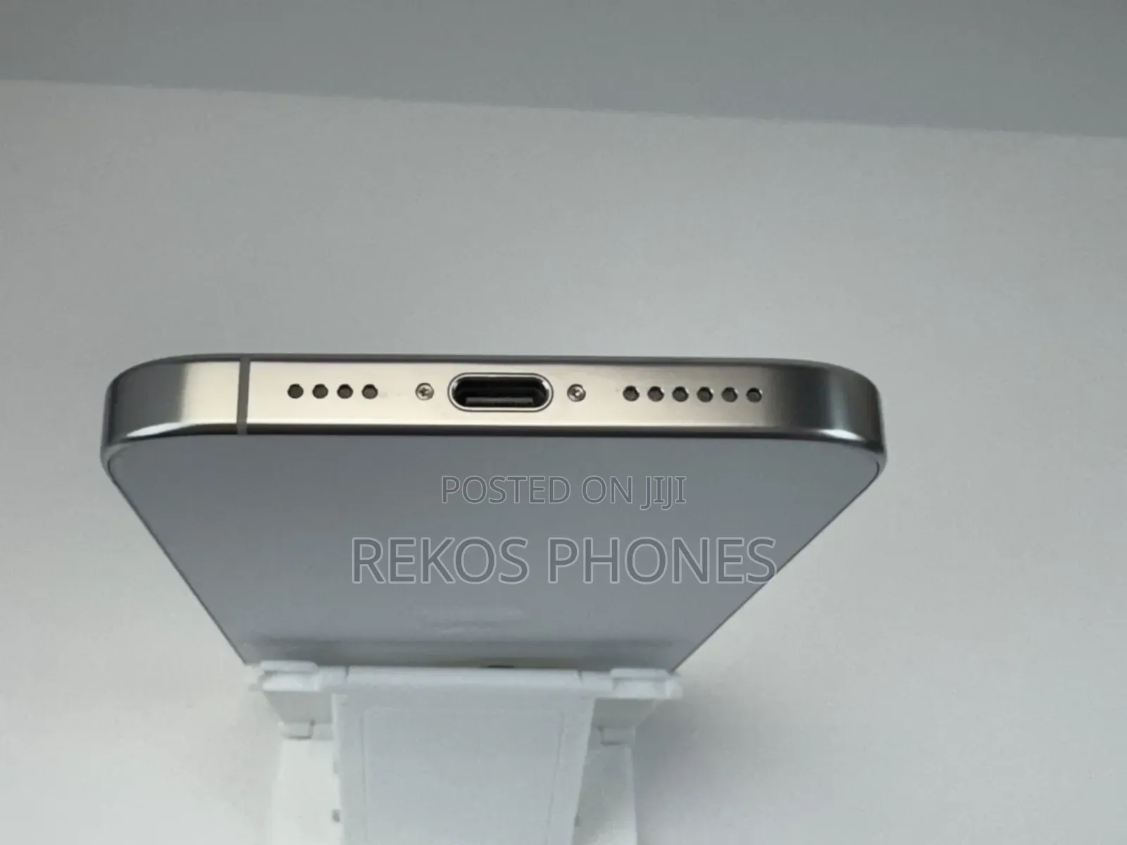 New Apple iPhone 16 Pro Max 256 GB White