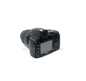 Nikon D40 Digital Camera With Lens