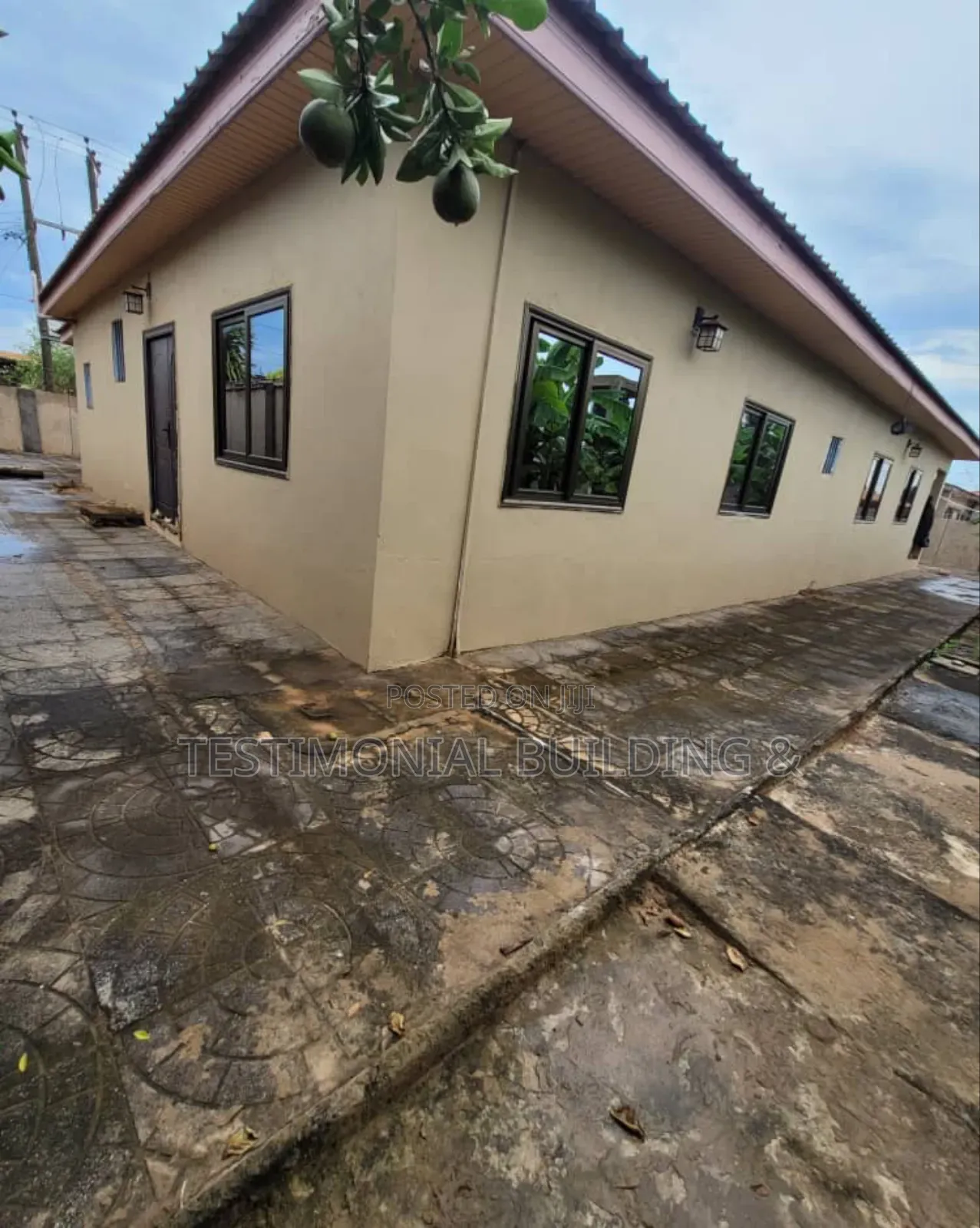 6bdrm House in Testimonial Building, Adenta for sale