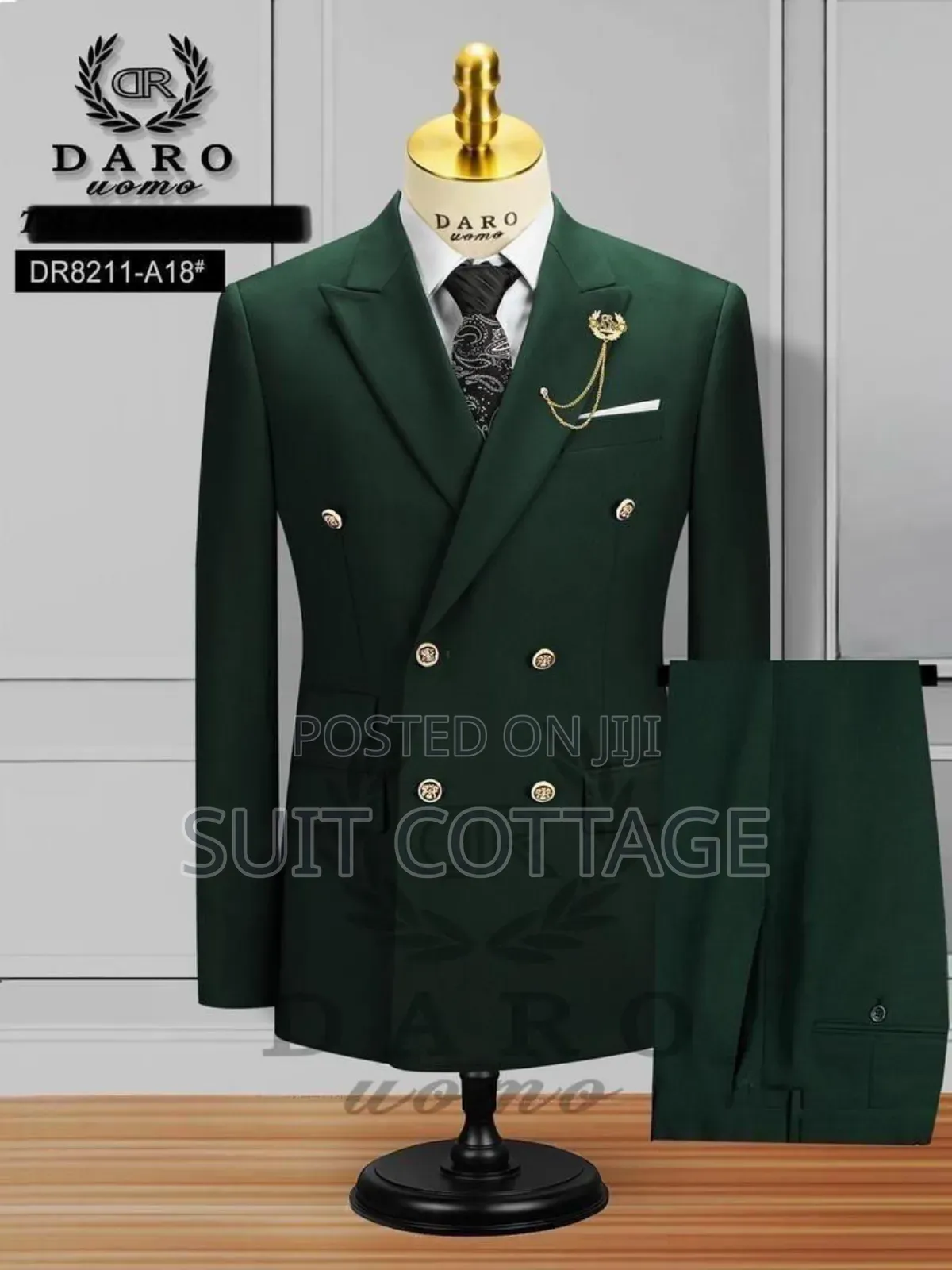 Daro Double Breasted Suit