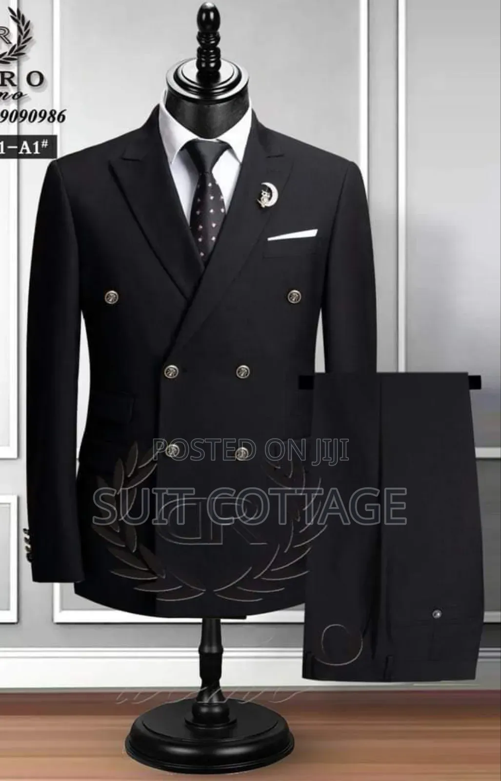 Daro Double Breasted Suit