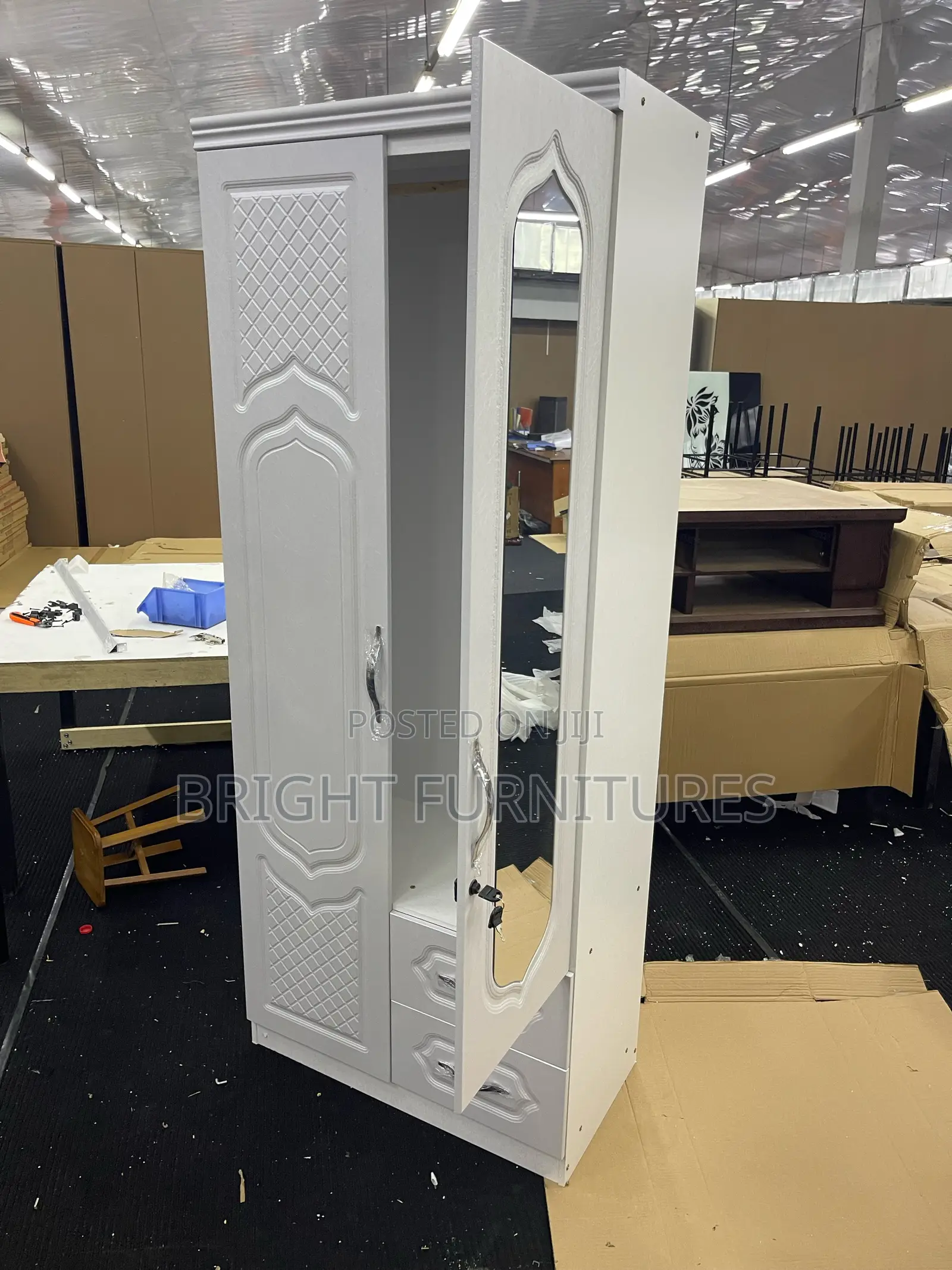 2 Doors Wooden Wardrobe