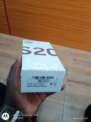 New Samsung Galaxy S20 FE 128 GB Black