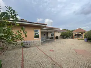 3bdrm House in 18 Junction, Spintex for rent