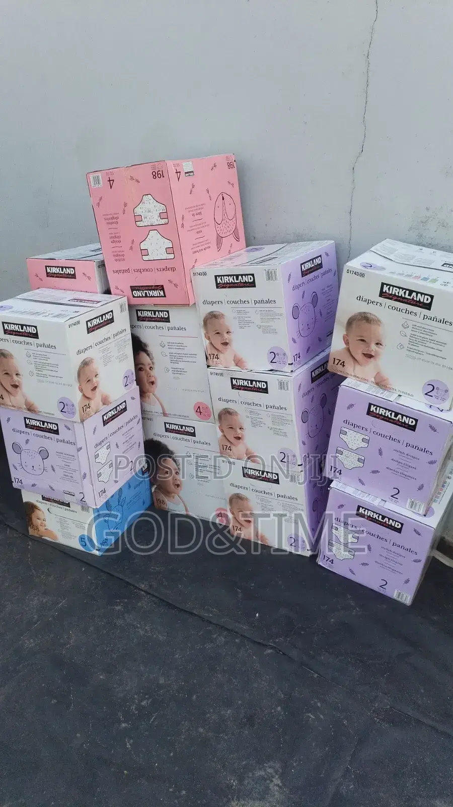 Kirkland Baby Diaper