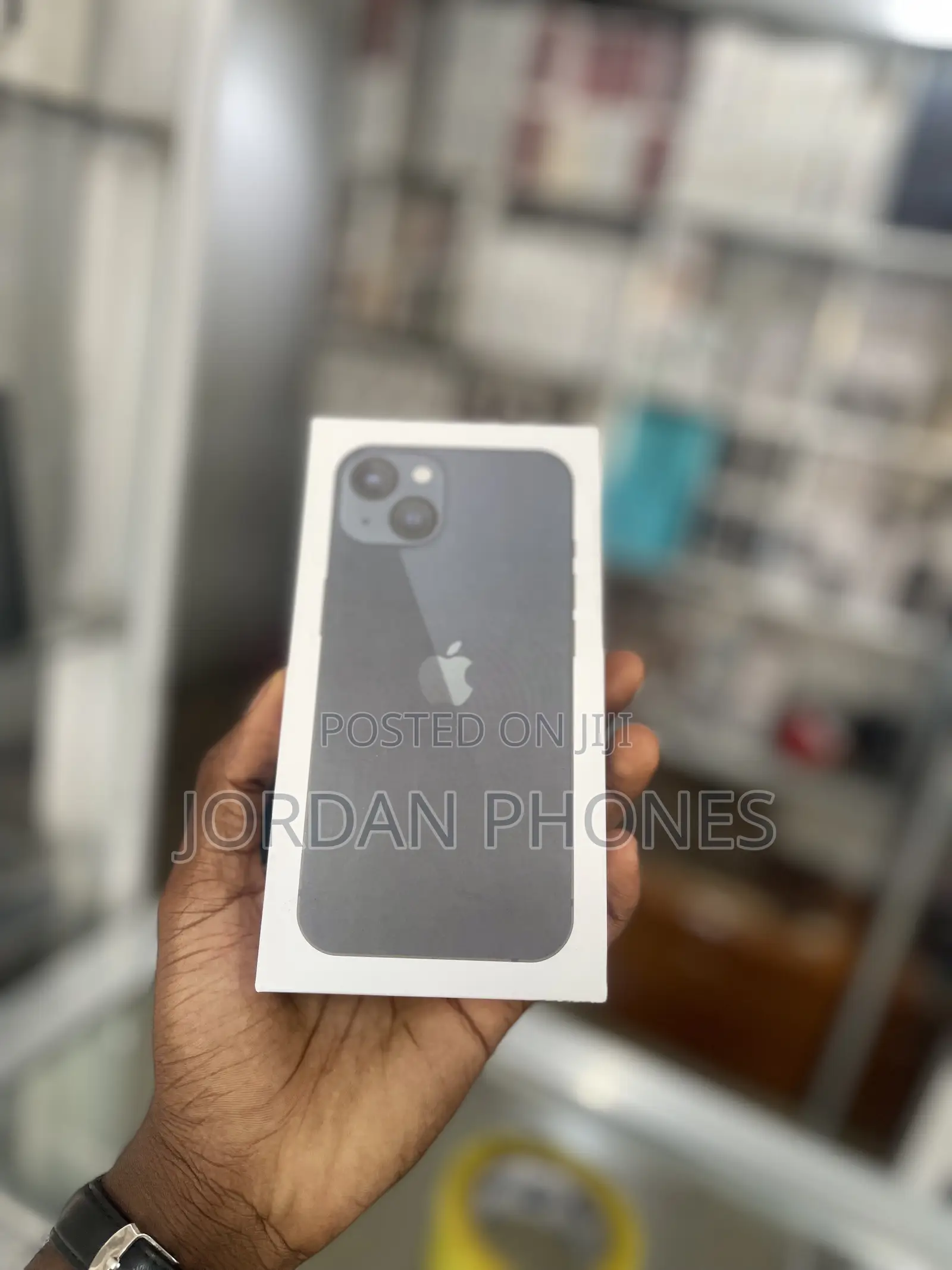 New Apple iPhone 13 128 GB Black