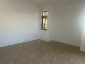 Spacious 2 Bedroom Executive Apartment