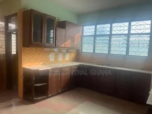 Spacious 2 Bedroom Executive Apartment