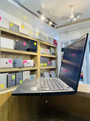 Laptop Lenovo ThinkPad L13 Yoga 8GB Intel Core I5 SSD 256GB