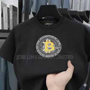 Designer T-Shirt Available Now M L