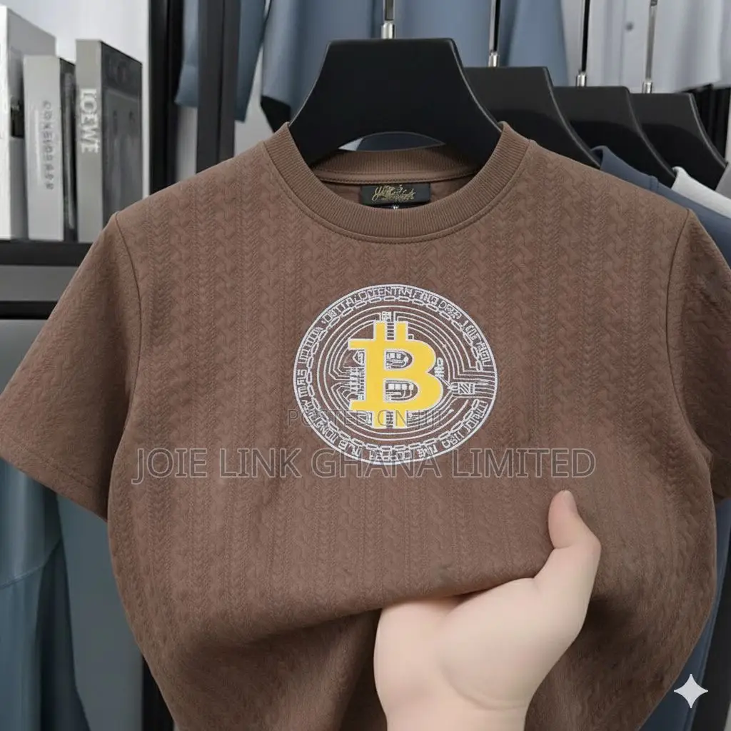 Designer T-Shirt Available Now M L