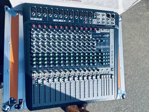 Soundcraft Signature 16 Channel