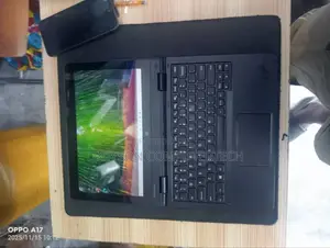 Laptop Lenovo Yoga 11e 4GB Intel SSD 128GB