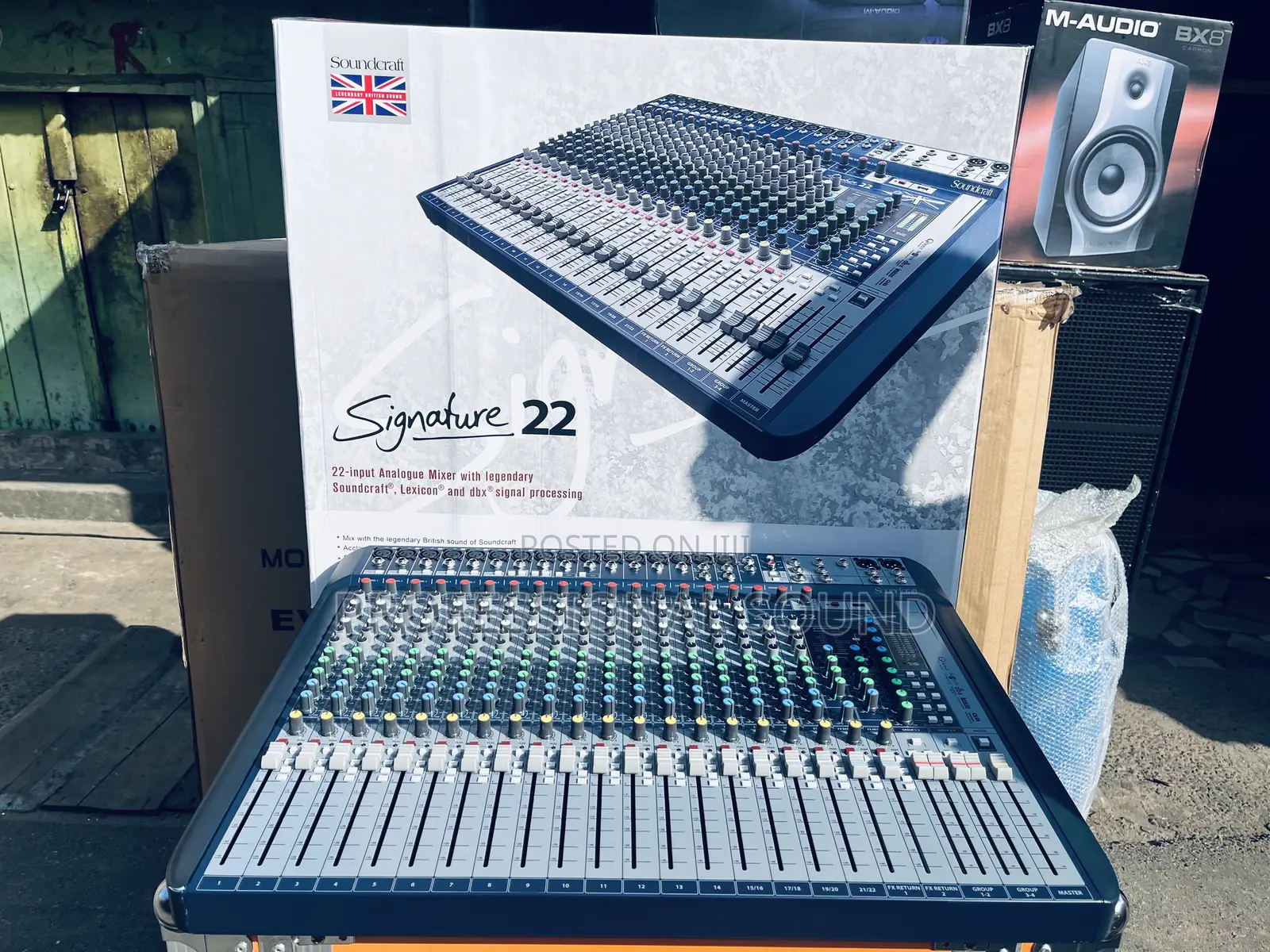 Soundcraft Signature 22 Channel