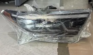 Toyota Highlander 2012 -2013 Spec Headlight Pair