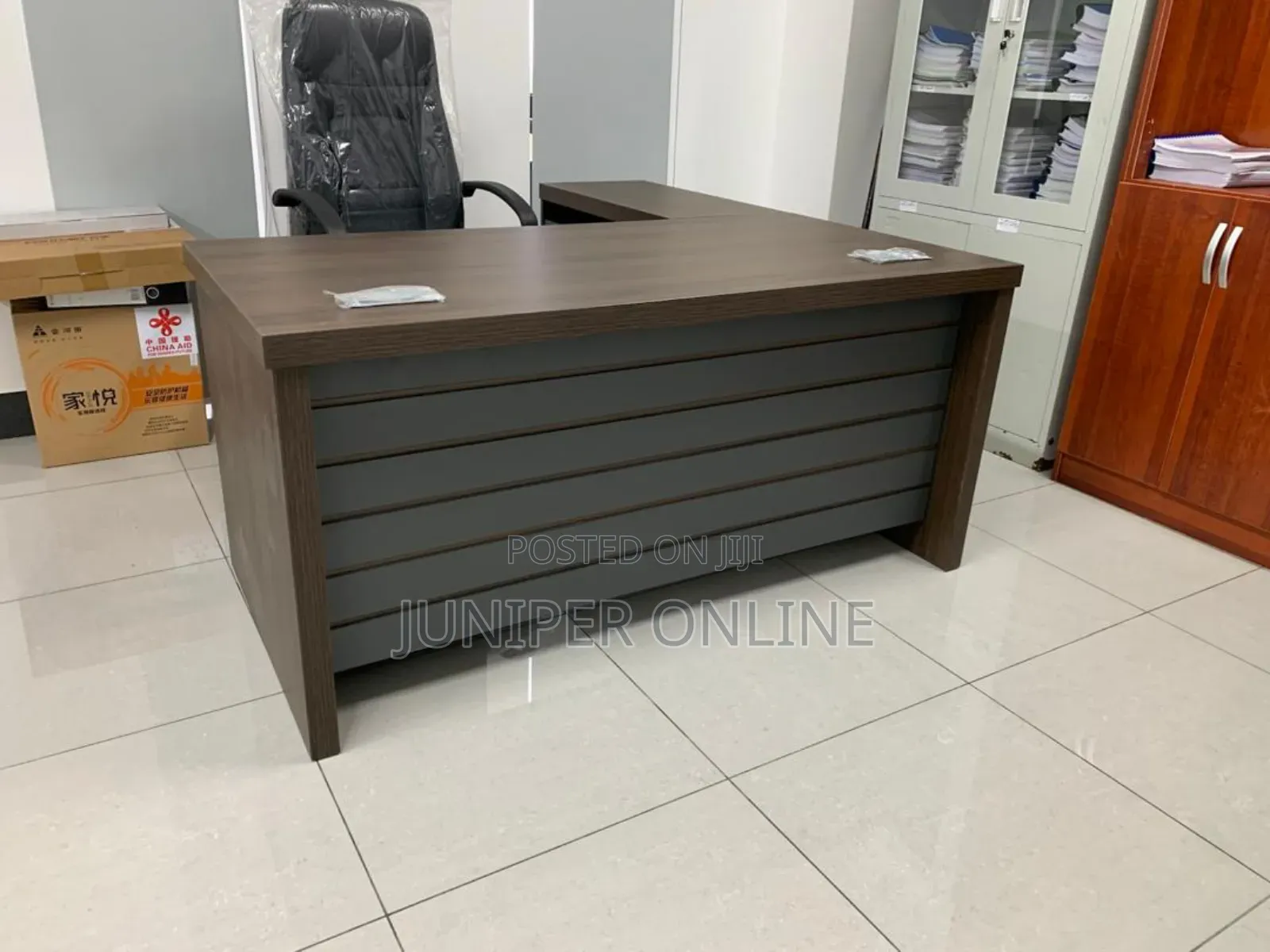 Office Desk Quard Brainst
