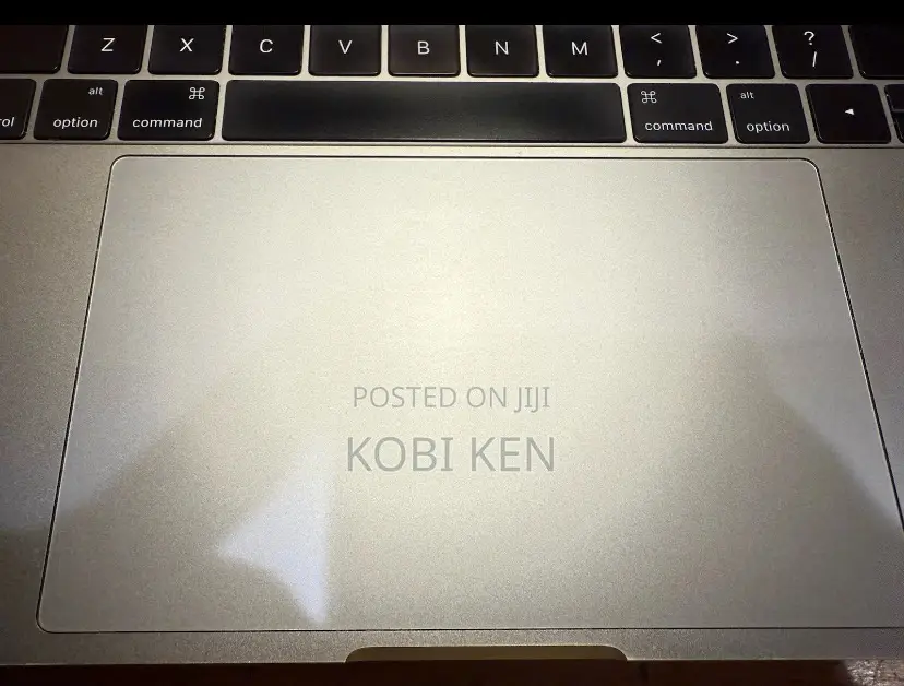 Laptop Apple MacBook Pro 2016 16GB Intel Core i7 SSD 512GB