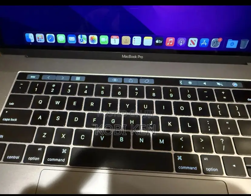 Laptop Apple MacBook Pro 2016 16GB Intel Core i7 SSD 512GB