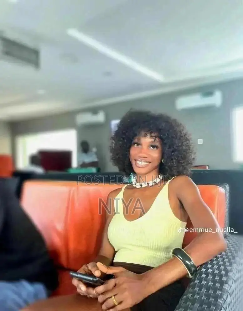 Live-in Babysitter / Nanny Available – Accra