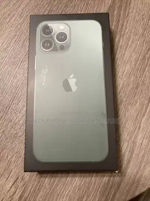 New Apple iPhone 13 Pro Max 128 GB Green