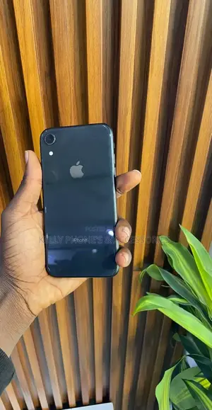 Apple iPhone XR 64 GB Black