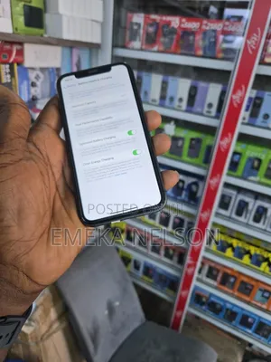 Apple iPhone 11 64 GB Black