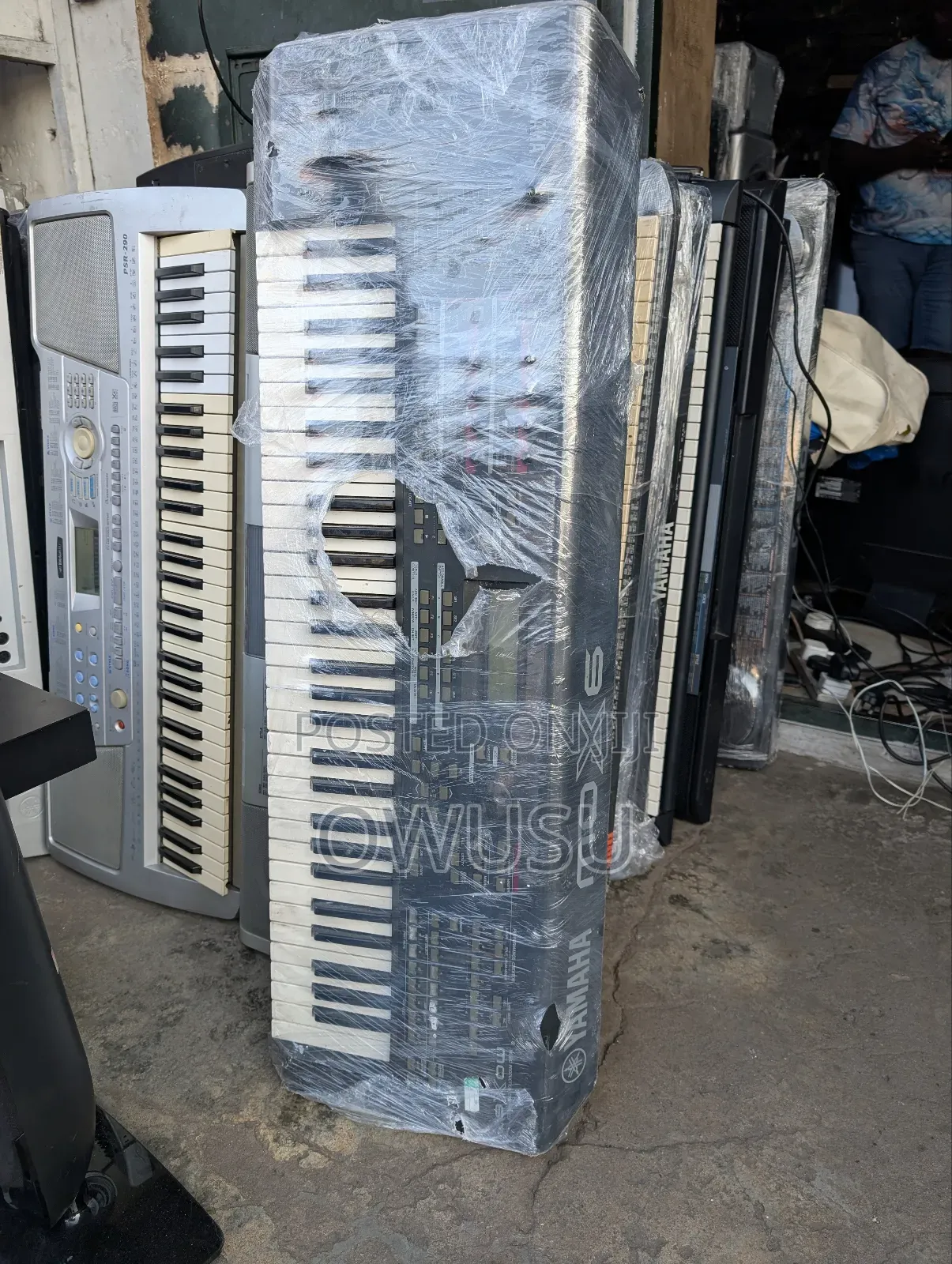 Yamaha Mox6