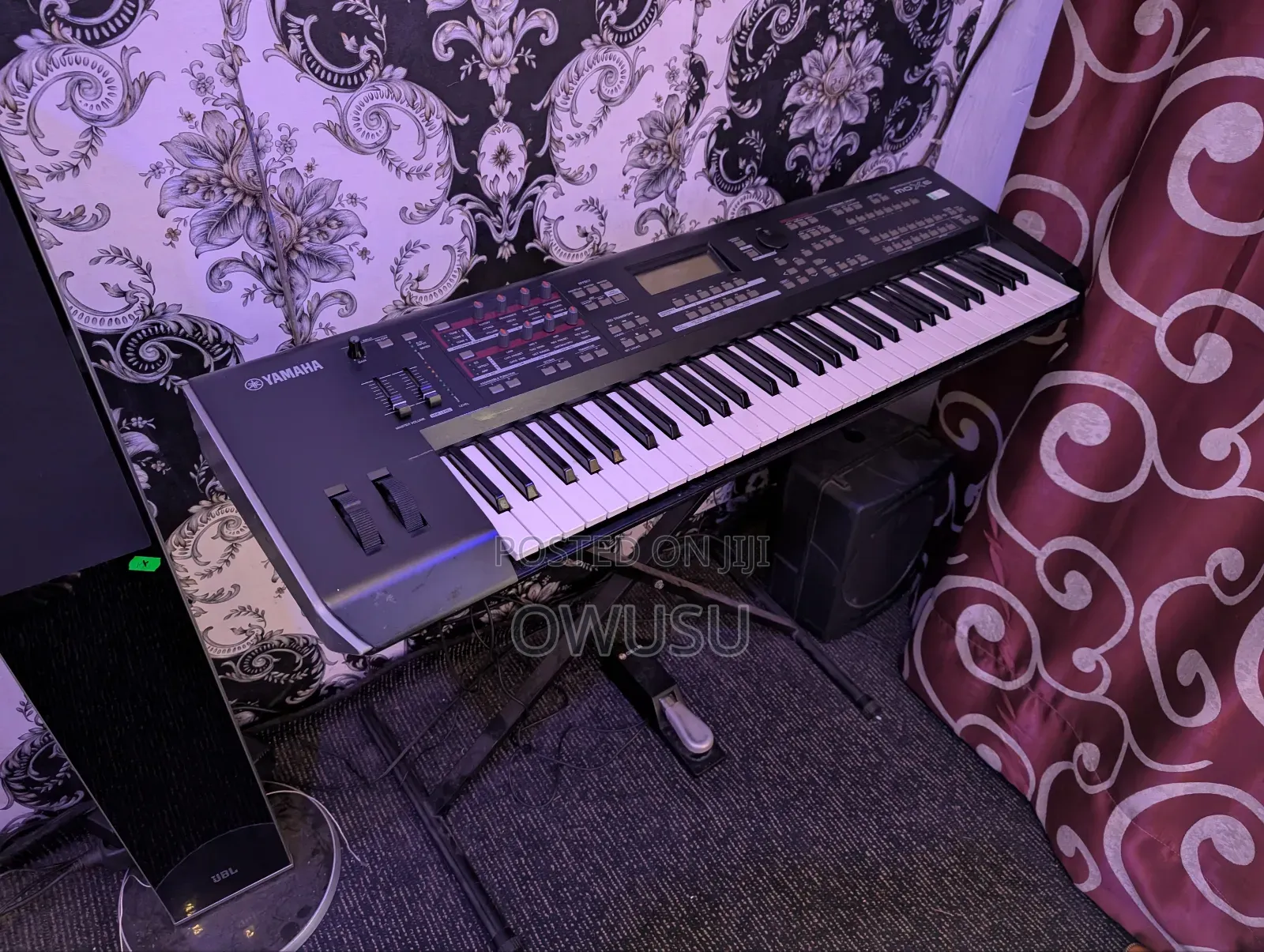 Yamaha Mox6